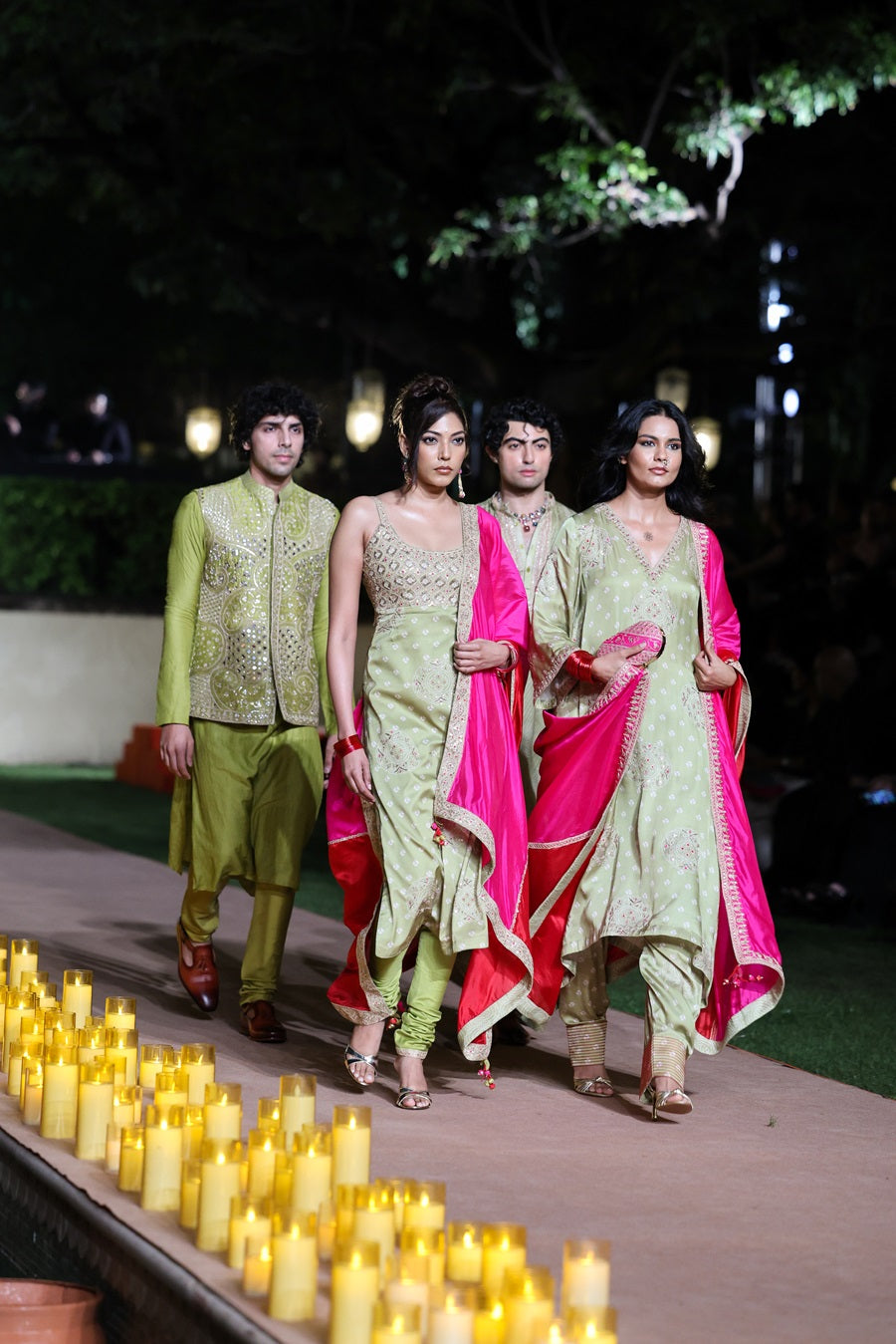 Kaftaan Kurta Set