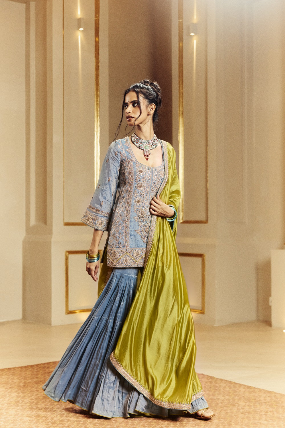 Noor Gharara Set