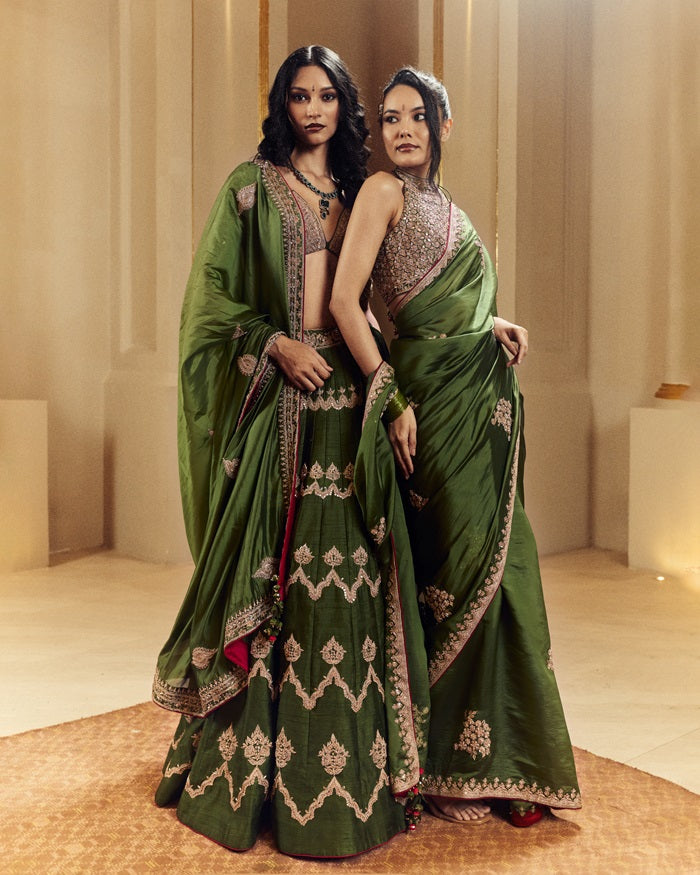 Kaccha Aam Lehenga set
