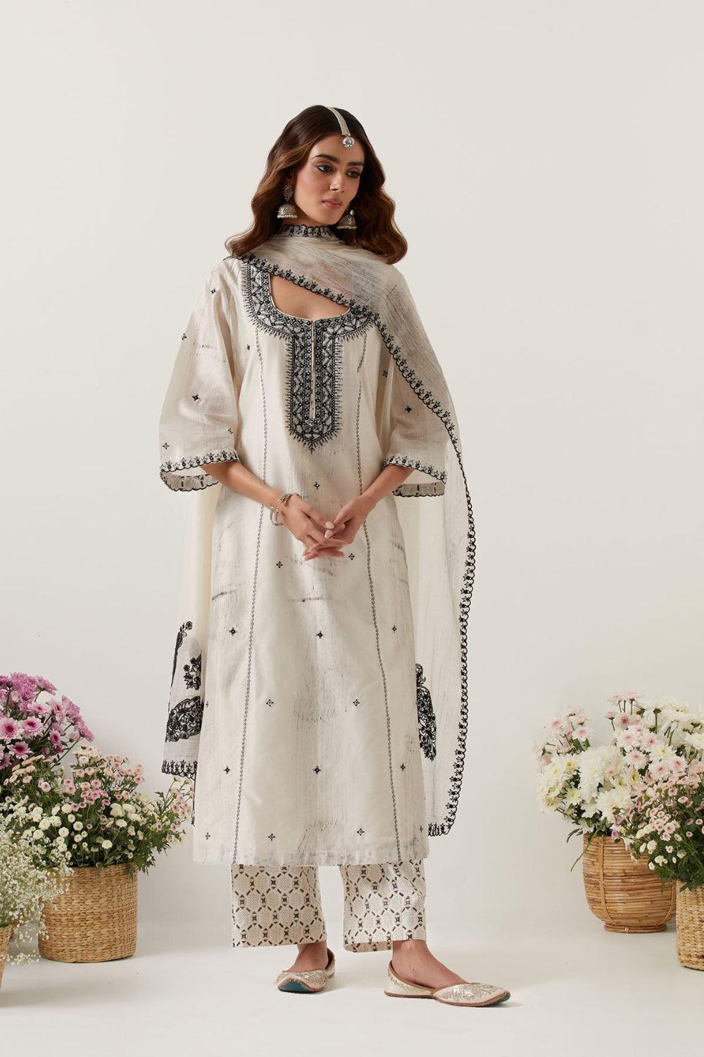 Ivory Kurta Paired With Pants & Dupatta