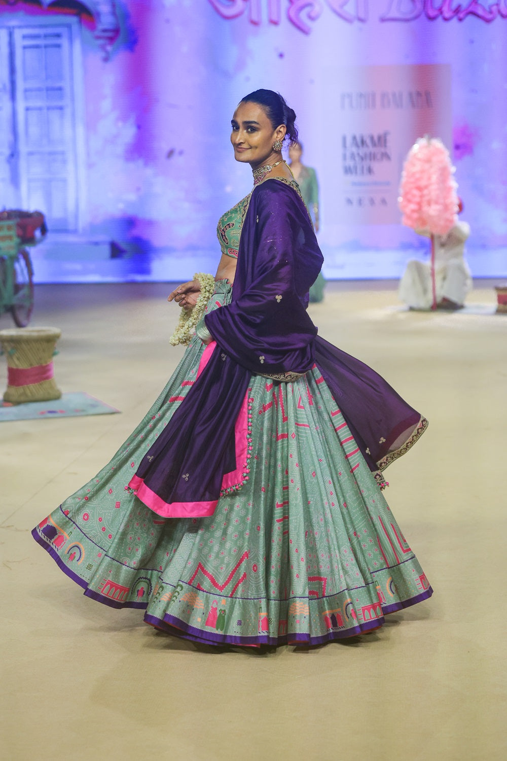 Johari Lehenga set