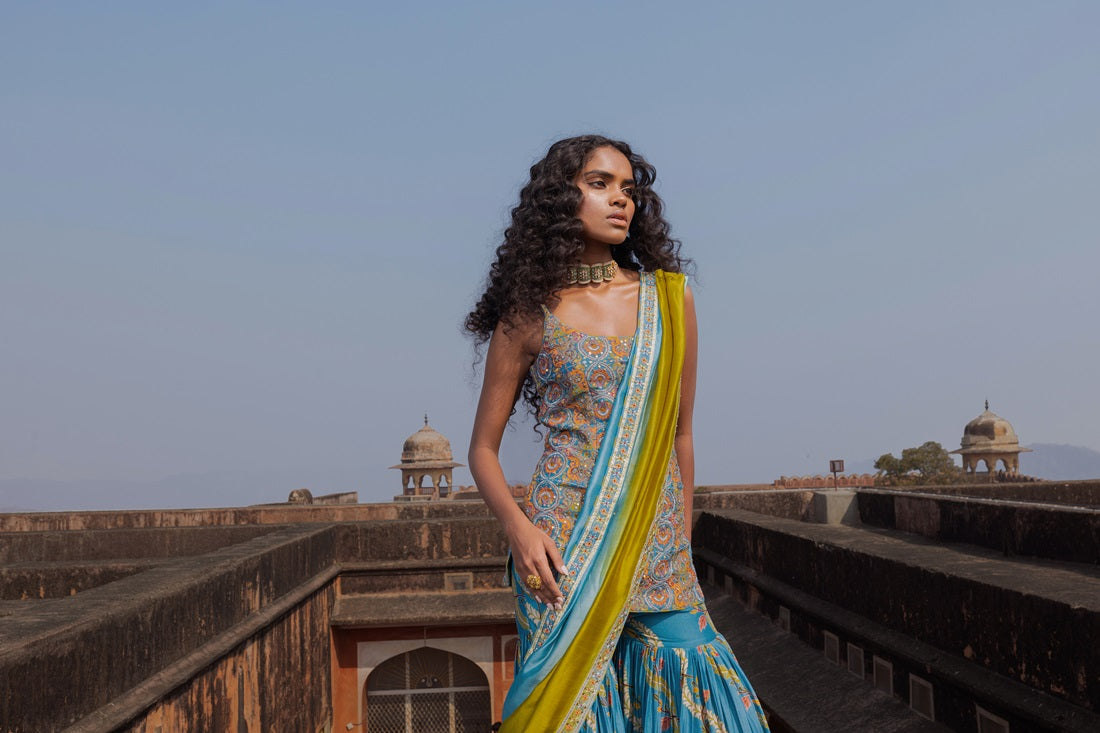 The Noor Gharara Set