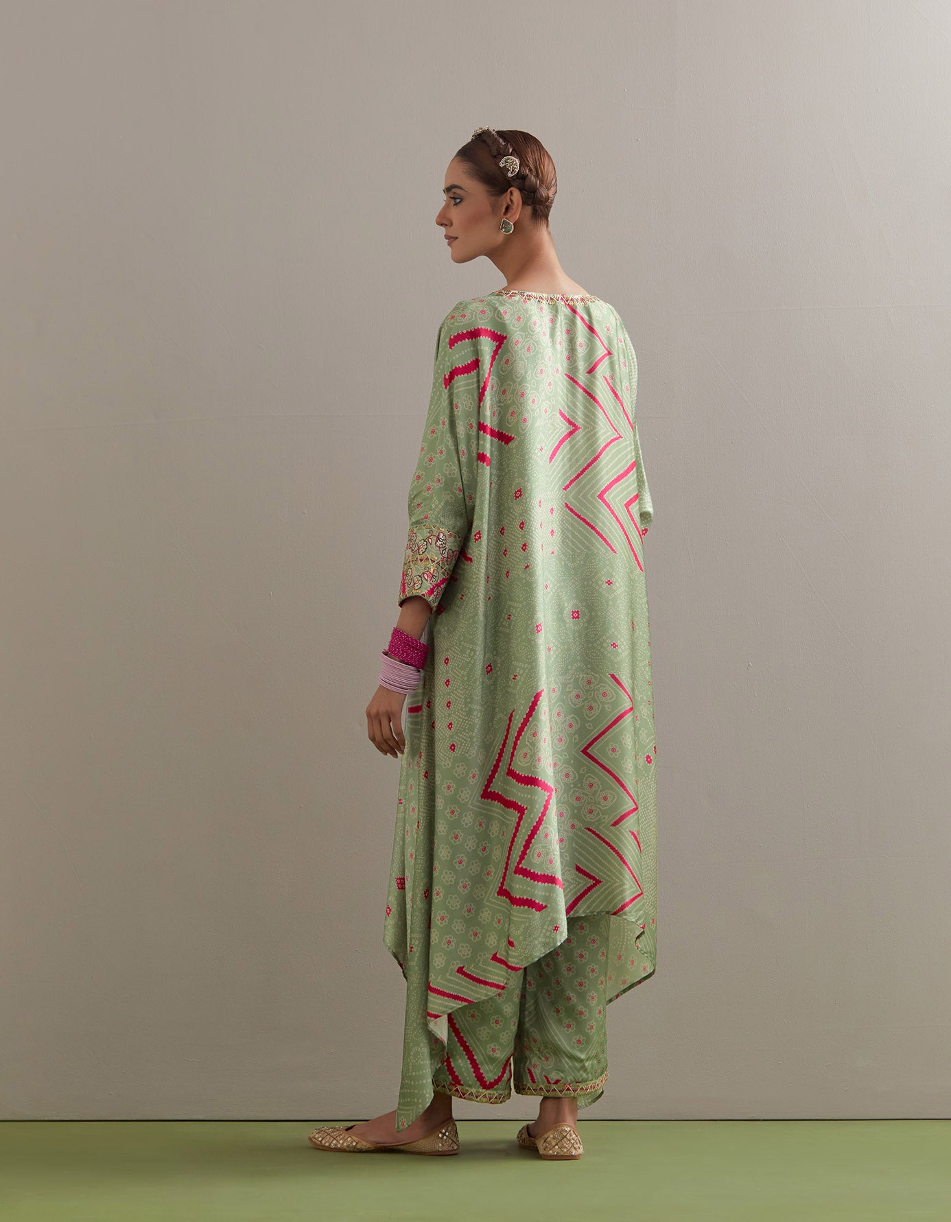 Kaftaan Kurta Set