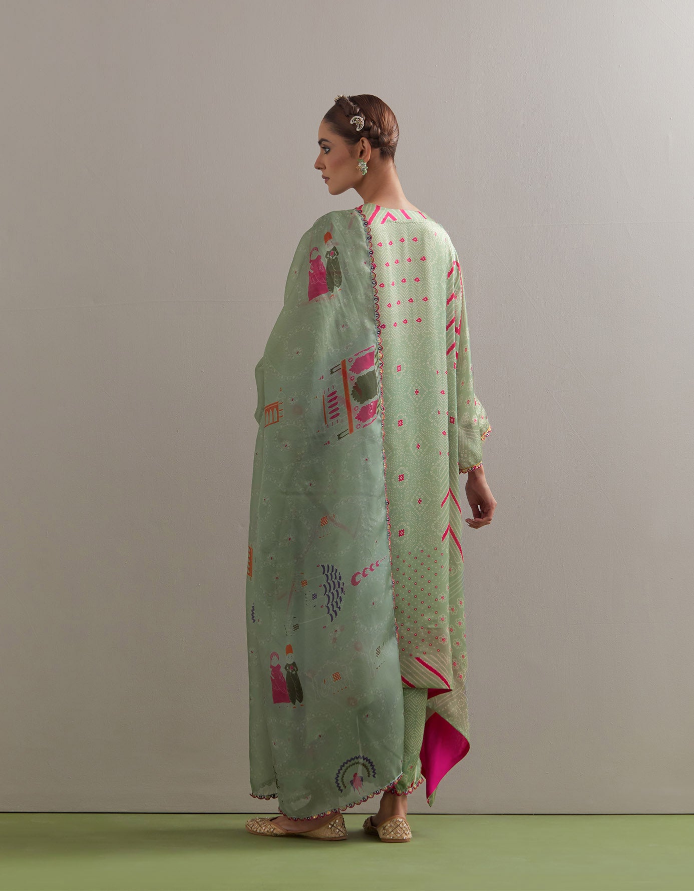 Kaftaan Kurta Set