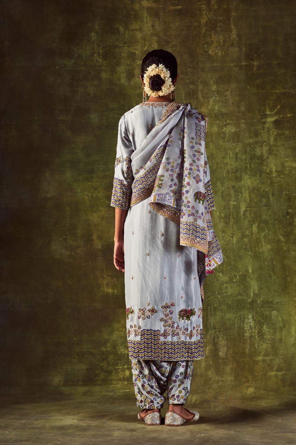 Grey Printed Gota & Marodi Kurta Set with Dupatta & Cowl Pants