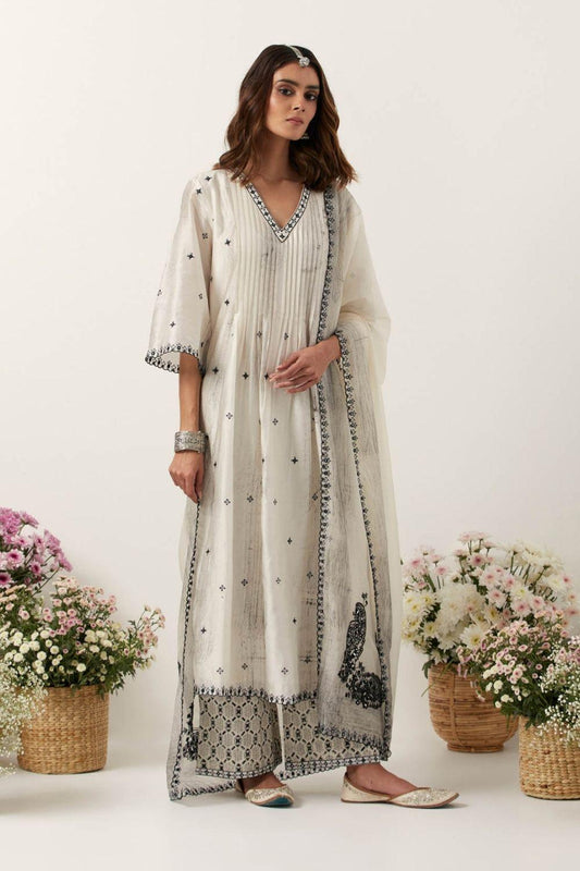 Ivory Anarkali Paired With Pants & Dupatta
