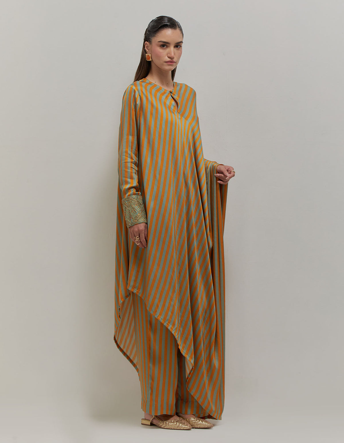 One Sleeve Tunic Set