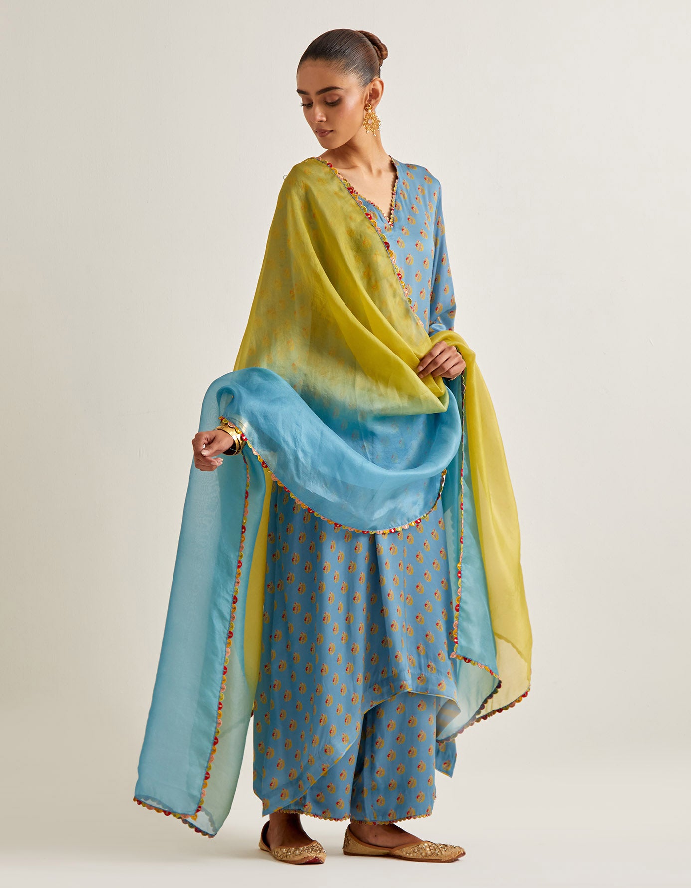 Kaftaan Kurta Set