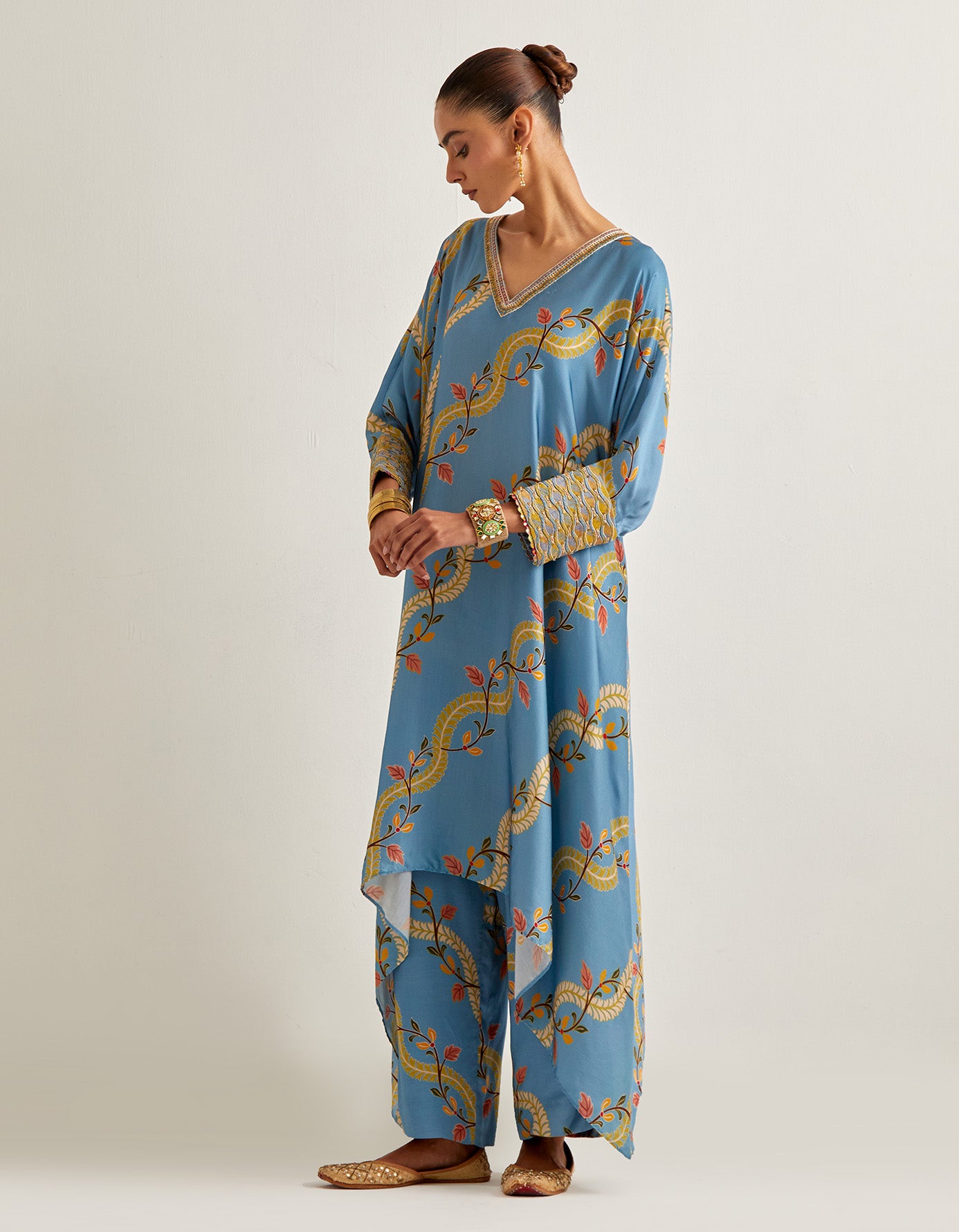 Kaftaan Kurta Set