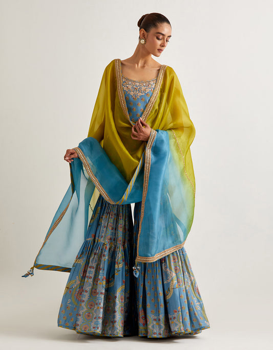 The Noor Set