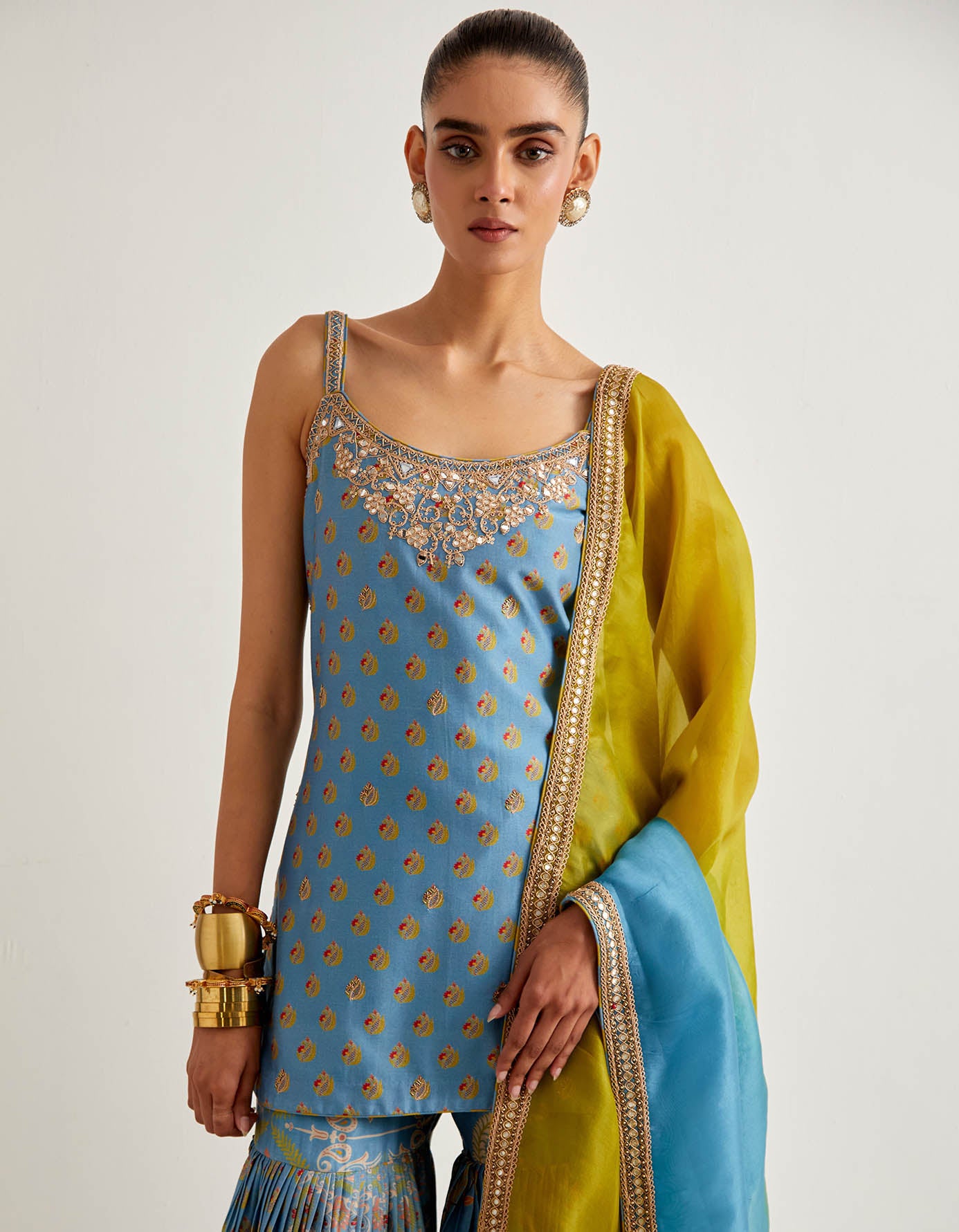 The Noor Set