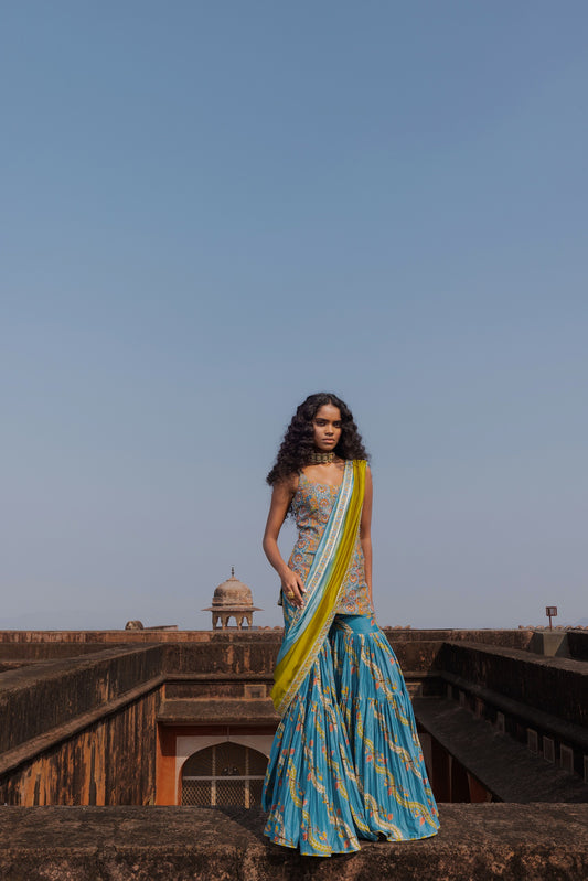 The Noor Gharara Set