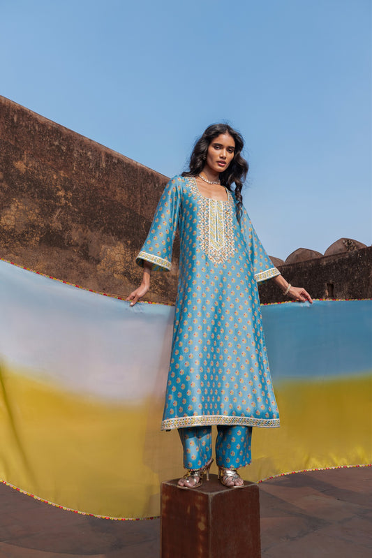 The Classic Kurta Set