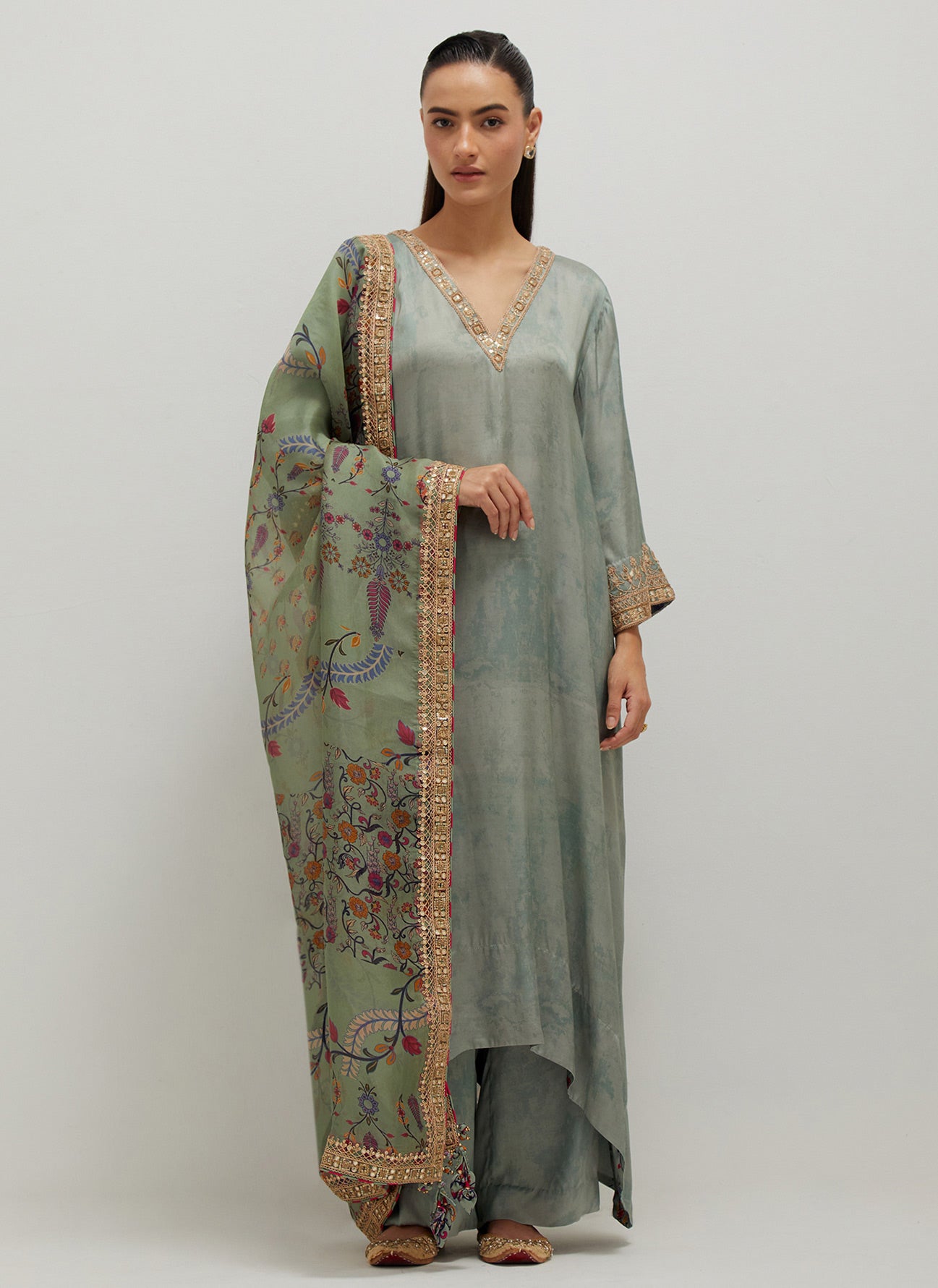 Kaftaan Kurta Set