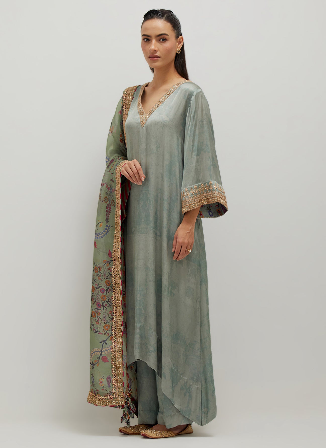 Kaftaan Kurta Set