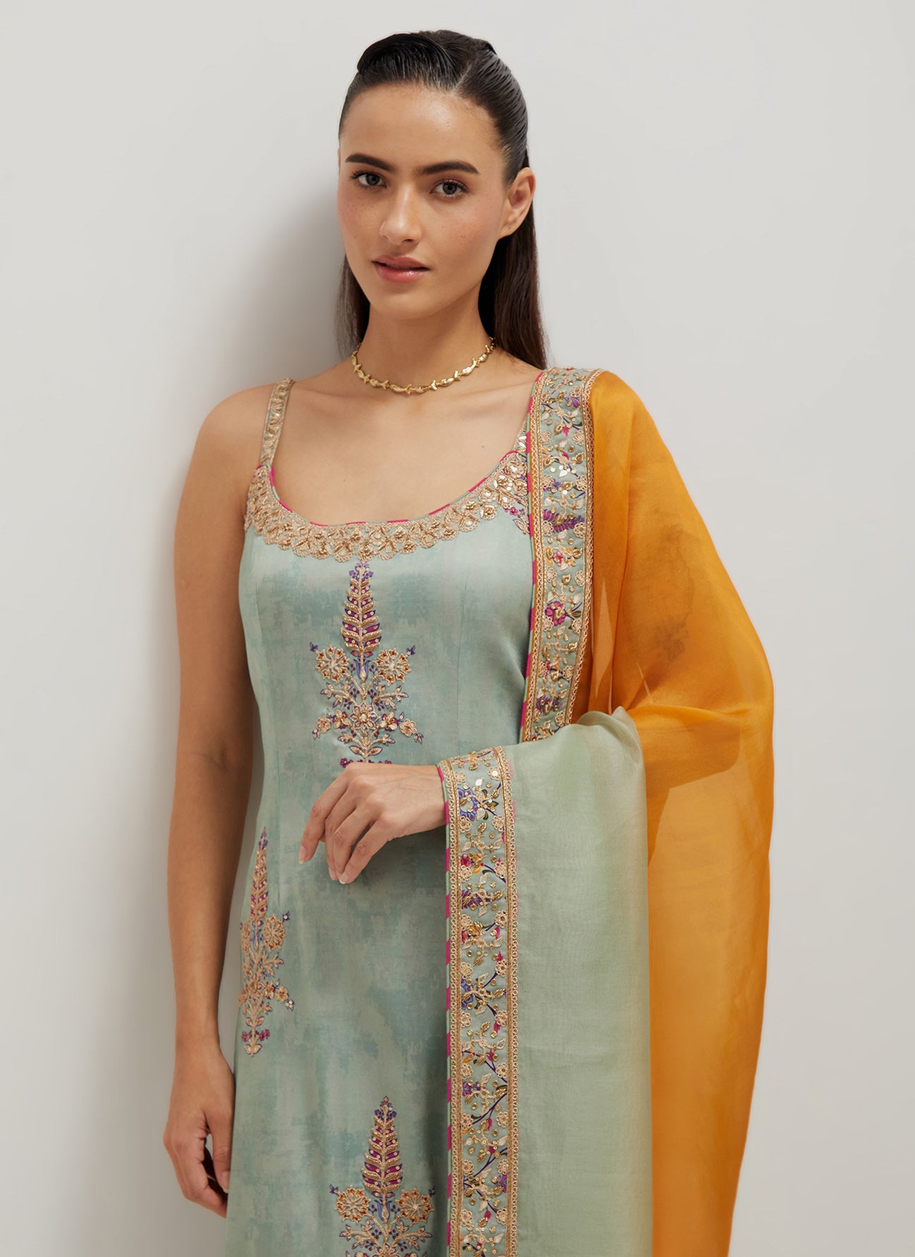 The Noorani Kurti Set