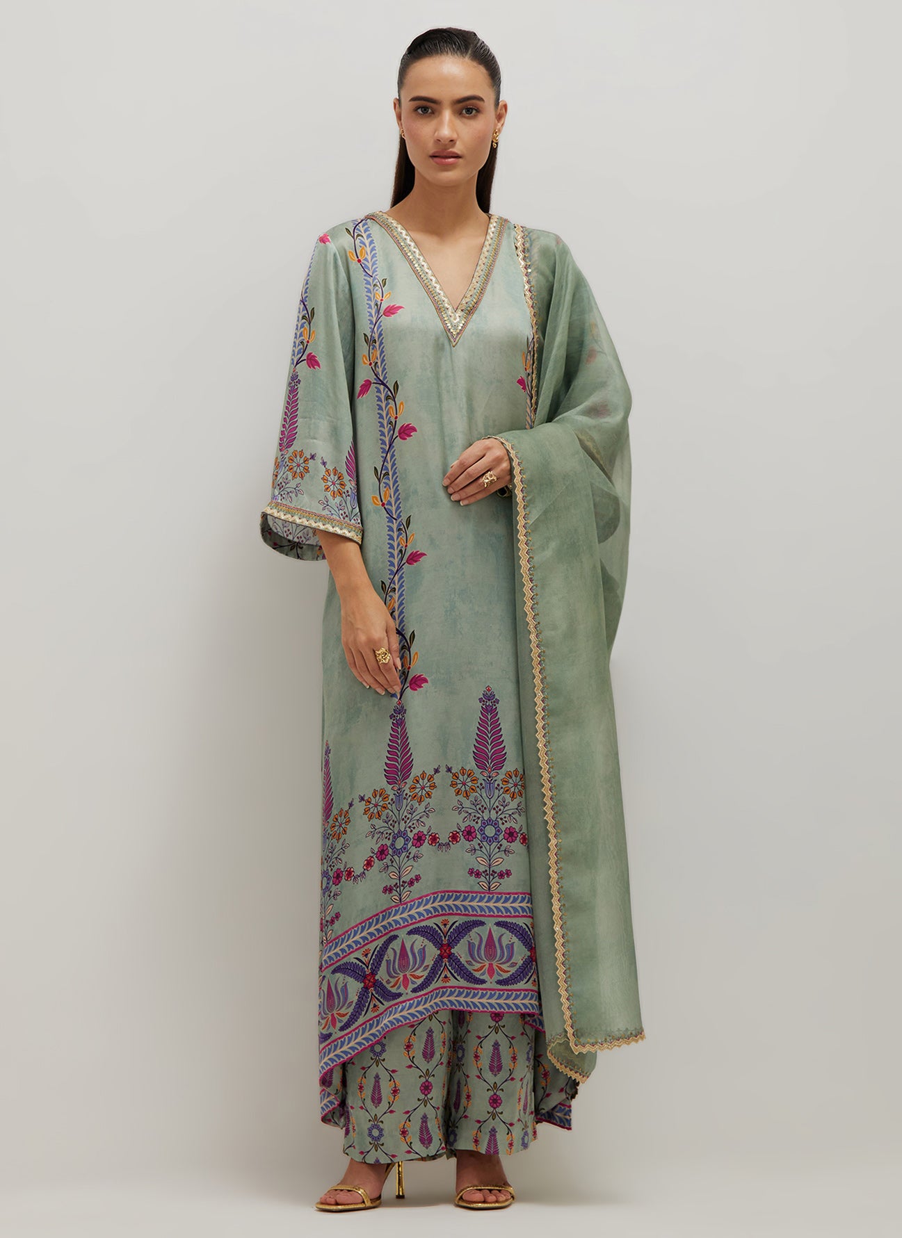 Kaftaan Kurta Set